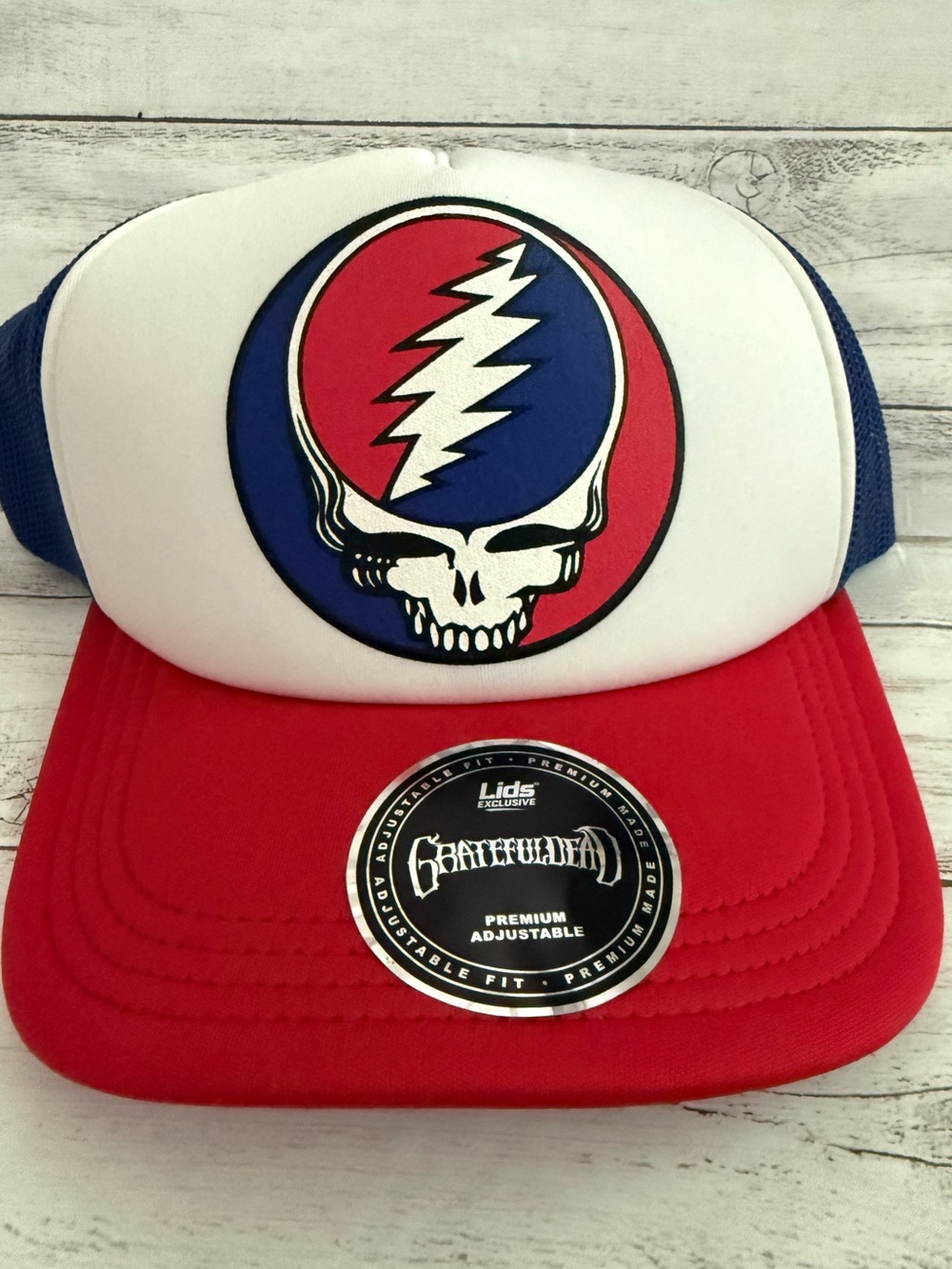 Lids Exclusive Grateful Dead Lightning Skull Foam Trucker Hat Cap SnapBack